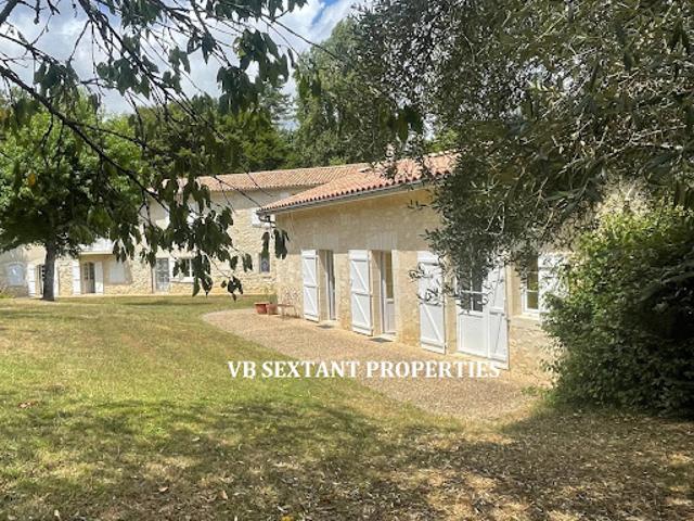 Vente Propriété 12 pièces 420 m2 Latresne