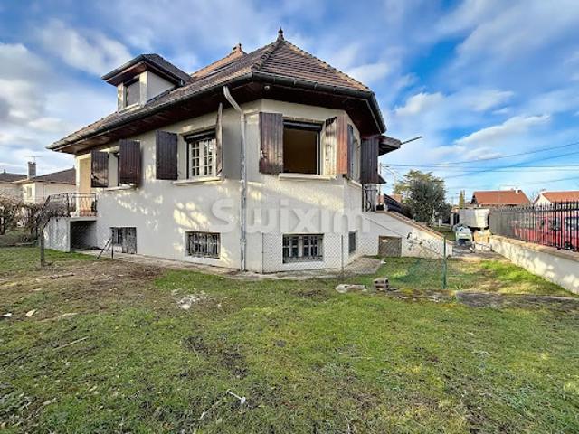 Vente Propriété 13 pièces 261.34 m2 Decines charpieu