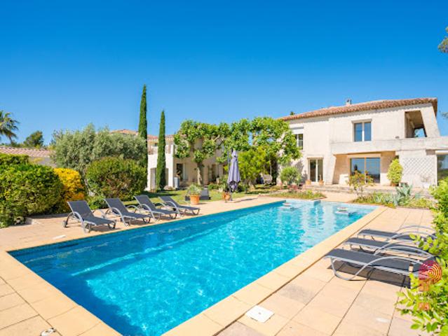 Vente Propriété 13 pièces 360 m2 Marseille 12ème