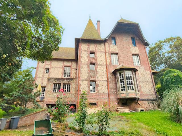 Vente Propriété 13 pièces 378 m2 Orbec