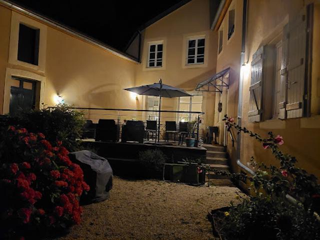Vente Propriété 13 pièces 380 m2 Montcenis