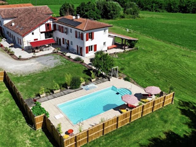 Vente Propriété 13 pièces 645 m2 Peyrehorade