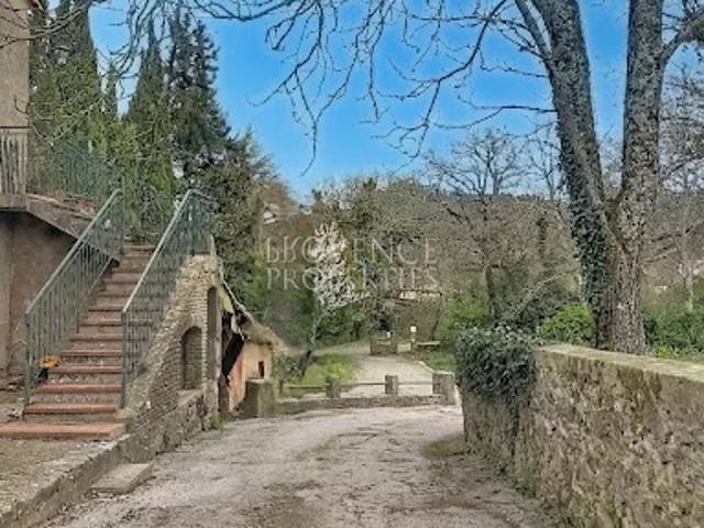 Vente Propriété 14 pièces 170 m2 Mazaugues