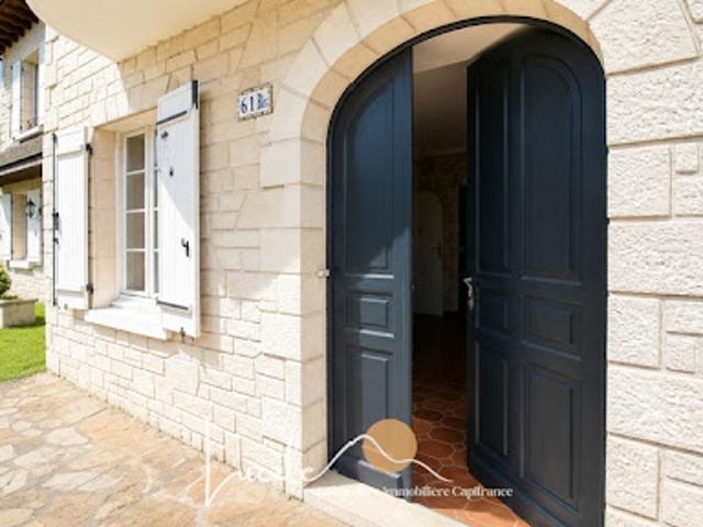 Vente Propriété 14 pièces 277 m2 Saint Sornin Lavolps