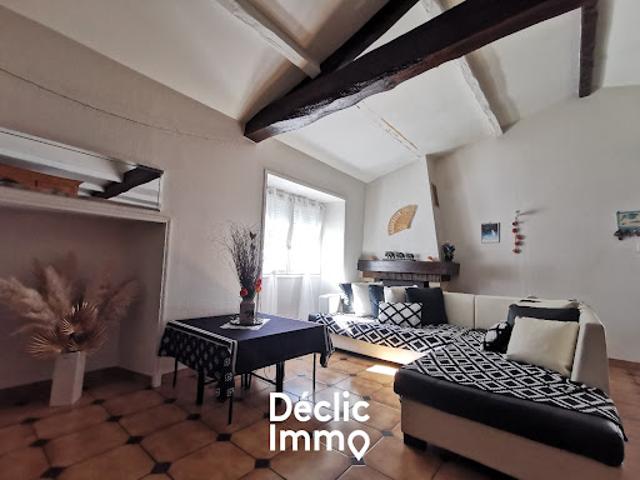Vente Propriété 14 pièces 276 m2 Fenioux
