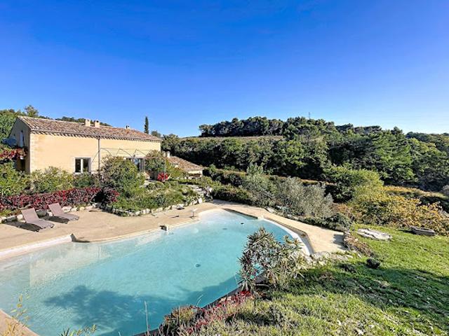 Vente Propriété 14 pièces 368.46 m2 Vinsobres