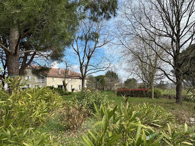 Vente Propriété 14 pièces 460 m2 Lectoure