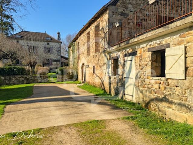 Vente Propriété 14 pièces 489 m2 Saint Maurice en Quercy