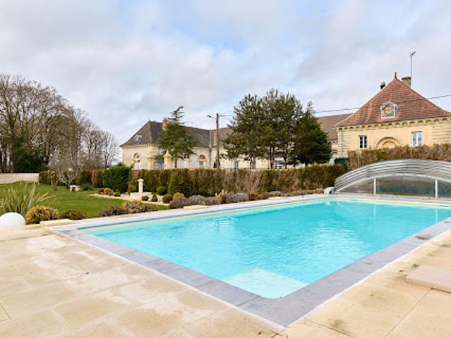 Vente Propriété 14 pièces 539 m2 Gray
