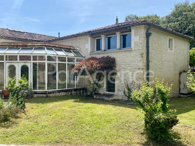 Vente Propriété 14 pièces 654 m2 Saint André de Lidon