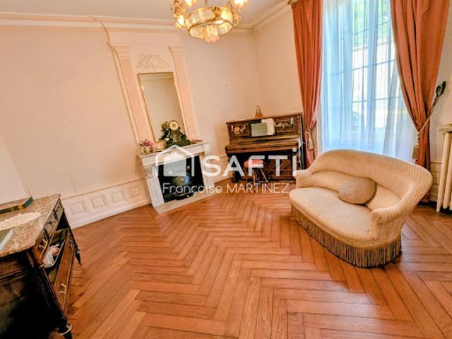 Vente Propriété 15 pièces 396 m2 Panissières