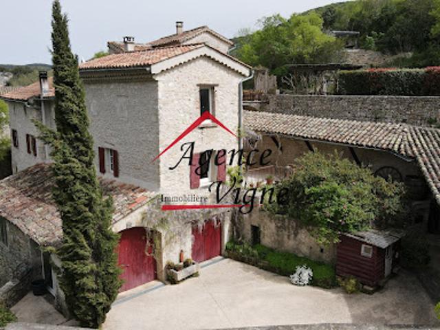Vente Propriété 15 pièces 316 m2 Barjac