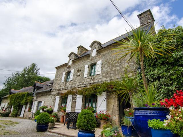 Vente Propriété 15 pièces 492 m2 Mûr de Bretagne