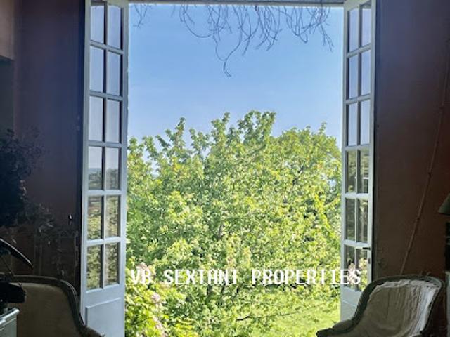 Vente Propriété 15 pièces 550 m2 Camiac et Saint Denis