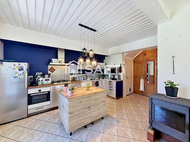 Vente Propriété 15 pièces 511 m2 Larrivoire