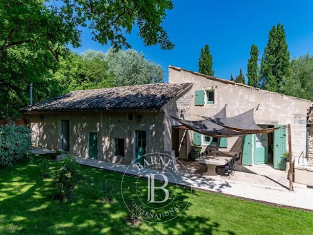 Vente Propriété 15 pièces 780 m2 Grignan