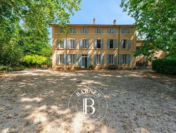 Vente Propriété 15 pièces 720 m2 Les milles