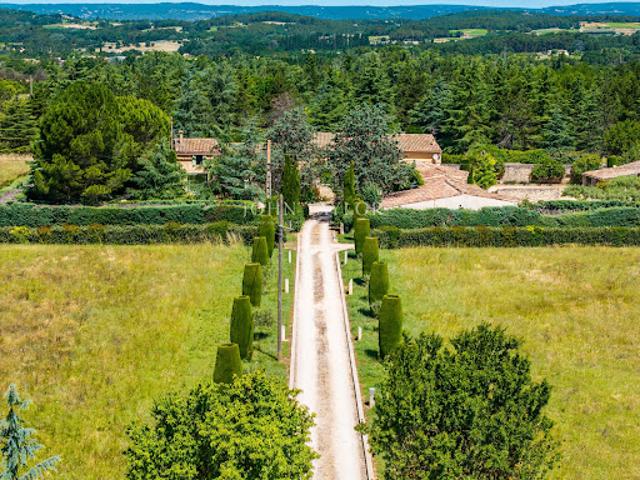 Vente Propriété 17 pièces 454 m2 Bonnieux