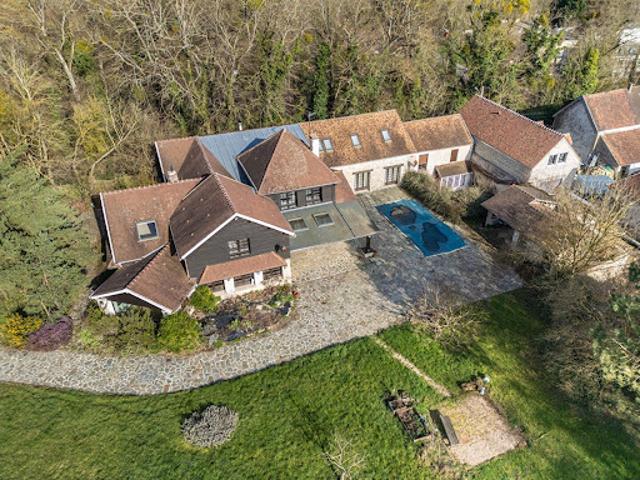 Vente Propriété 17 pièces 549 m2 Goussonville
