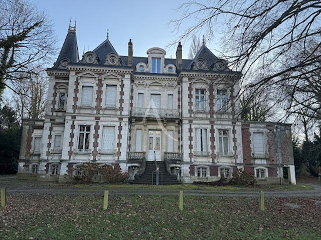 Vente Propriété 17 pièces 550 m2 Arques