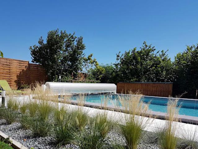 Vente Propriété 17 pièces 554 m2 Renaison