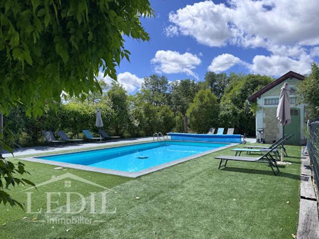 Vente Propriété 18 pièces 486 m2 Gondrin