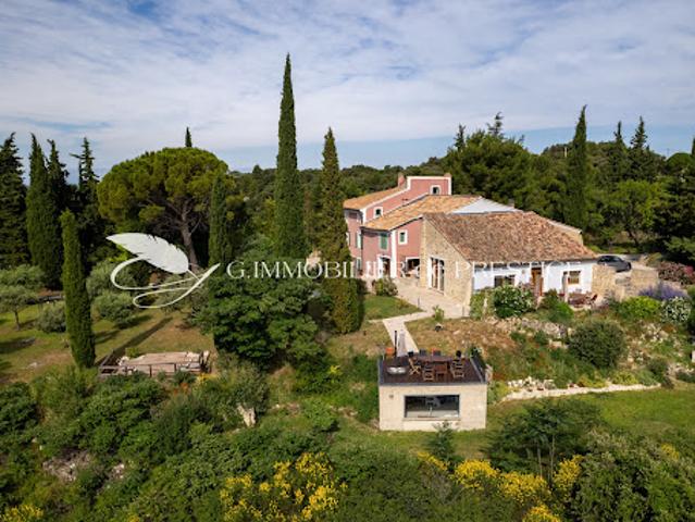 Vente Propriété 18 pièces 430 m2 Mormoiron