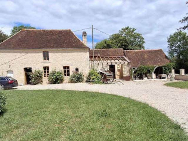Vente Propriété 18 pièces 700 m2 Argentan