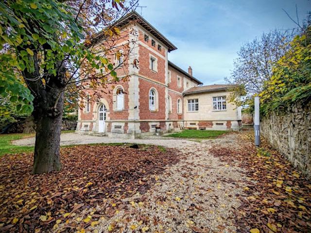 Vente Propriété 19 pièces 470 m2 Crepy en valois