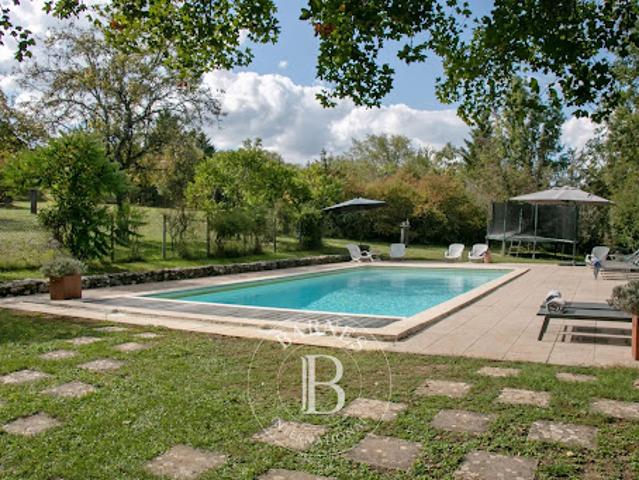 Vente Propriété 19 pièces 400 m2 Cahors
