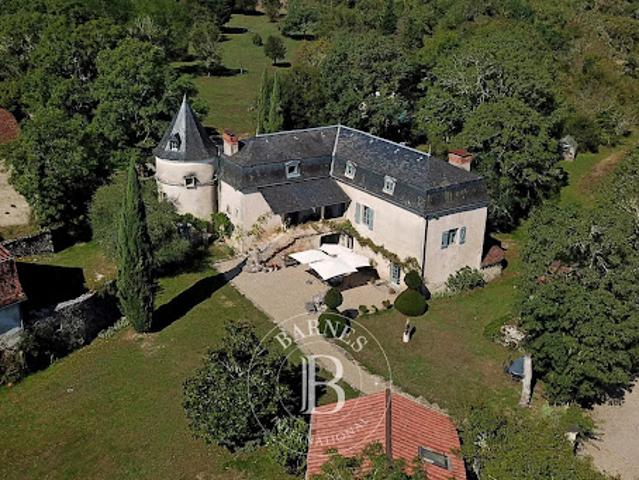 Vente Propriété 19 pièces 400 m2 Cahors