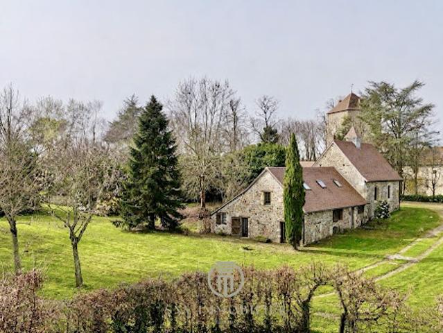 Vente Propriété 23 pièces 641 m2 Montluçon
