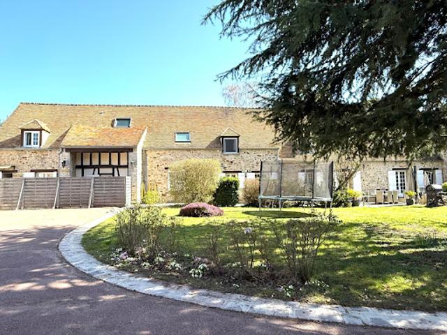 Vente Propriété 23 pièces 600 m2 Moisenay