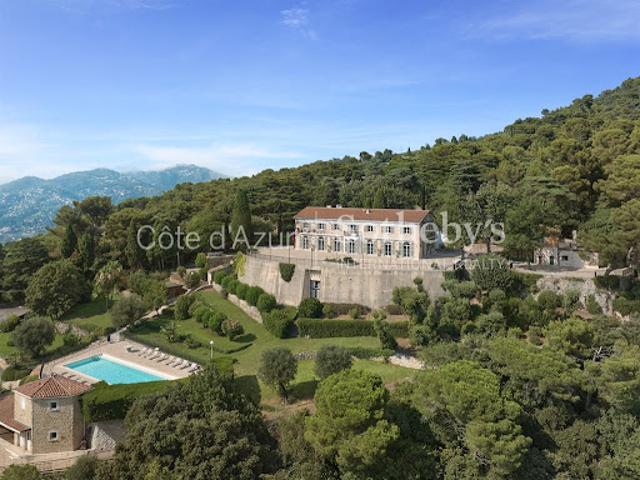 Vente Propriété 25 pièces 1600 m2 Villefranche sur Mer