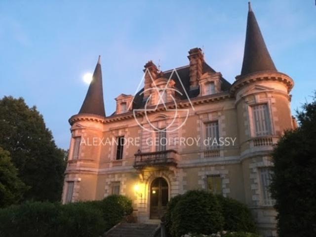 Vente Propriété 25 pièces 1050 m2 Habas