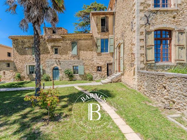 Vente Propriété 27 pièces 850 m2 Manosque