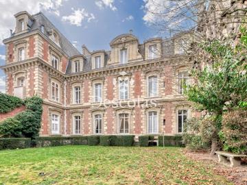 Vente Propriété 29 pièces 773.06 m2 Saint Germain en Laye