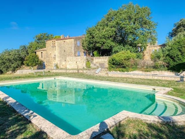 Vente Propriété 10 pièces 385 m2 Cucuron