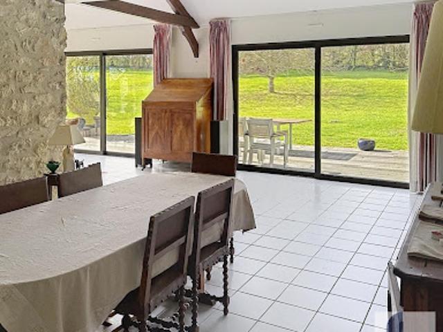 Vente Maison 10 pièces 335 m2 Freneuse