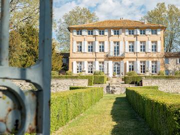 Vente Propriété 33 pièces 1000 m2 Aix en Provence