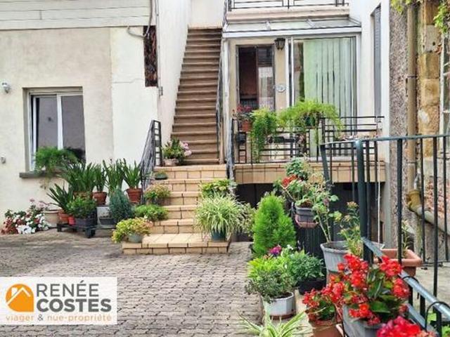 Vente Propriété 7 pièces 140 m2 Doyet