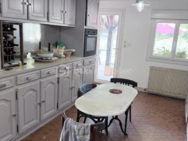 Vente Propriété 7 pièces 140 m2 Sanilhac