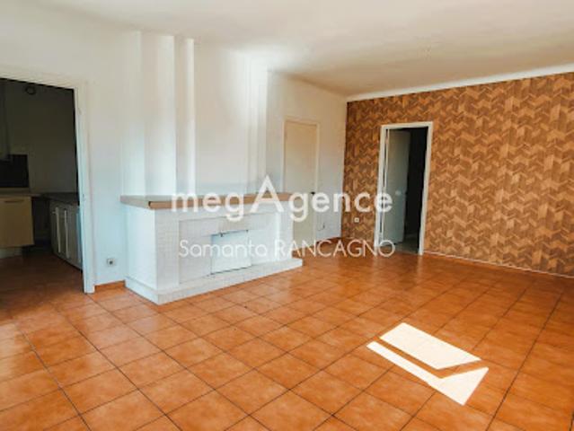Vente Propriété 7 pièces 150 m2 Le Cannet des Maures