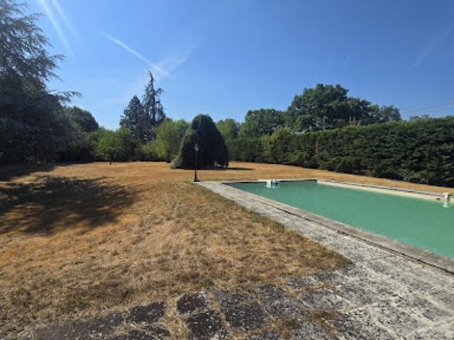 Vente Propriété 7 pièces 164 m2 Le Roc