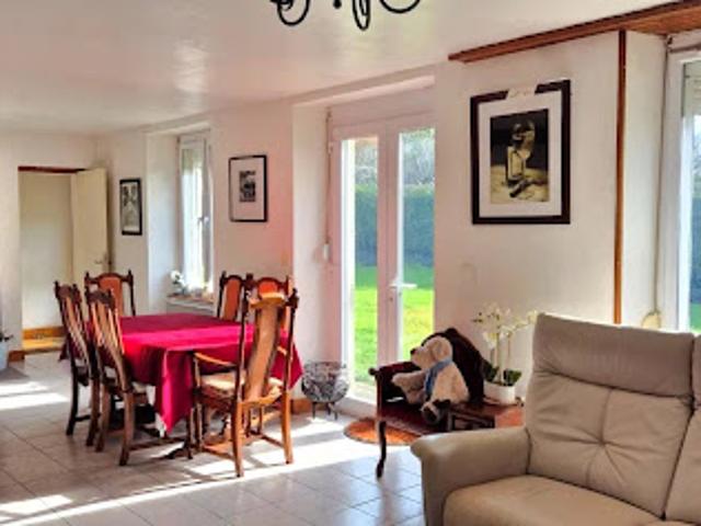 Vente Propriété 7 pièces 164.7 m2 Heusse