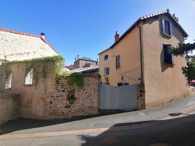 Vente Propriété 7 pièces 166 m2 Chadeleuf