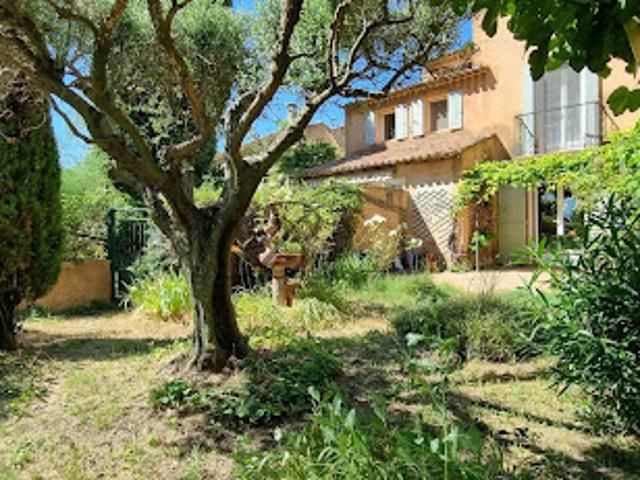 Vente Propriété 7 pièces 160 m2 Cucuron