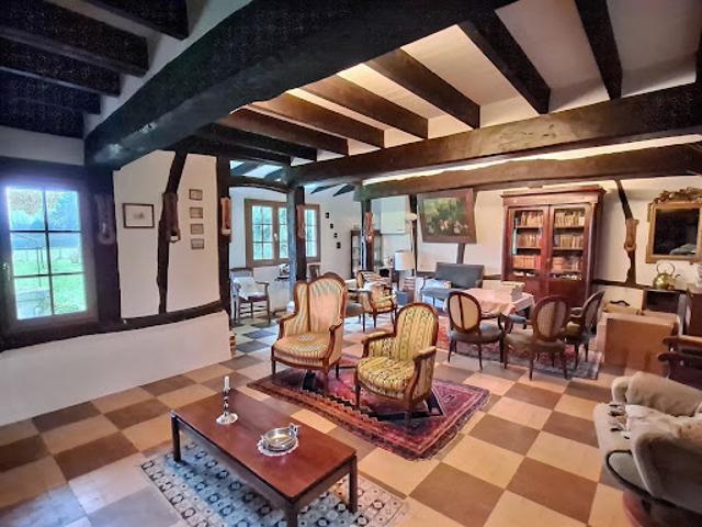 Vente Propriété 7 pièces 174 m2 Perruel