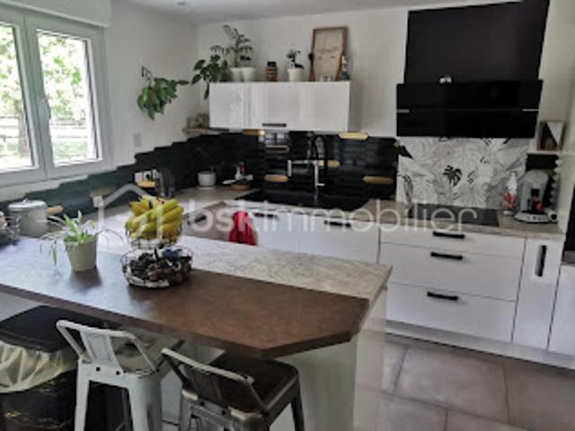 Vente Propriété 7 pièces 170 m2 Lombron