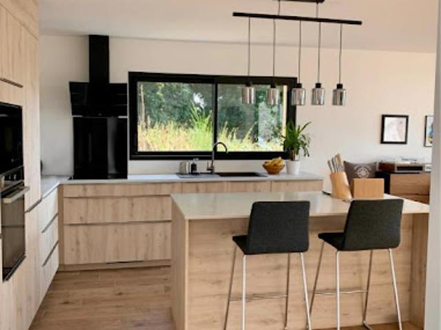 Vente Propriété 7 pièces 184 m2 Gurunhuel